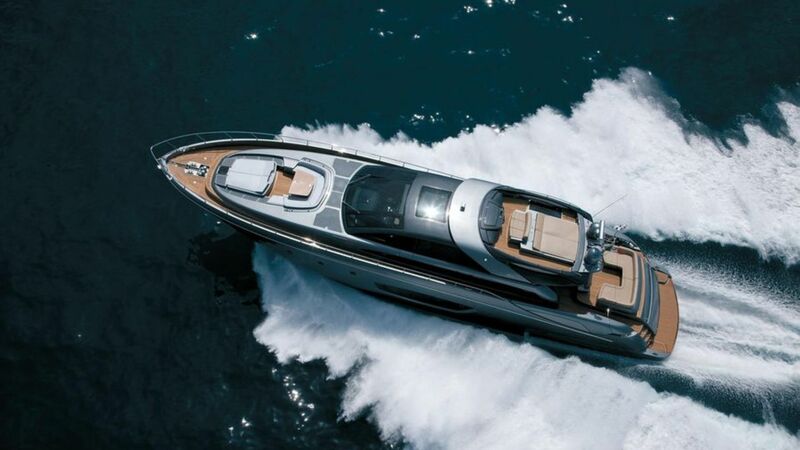 RIVA 86 DOMINO